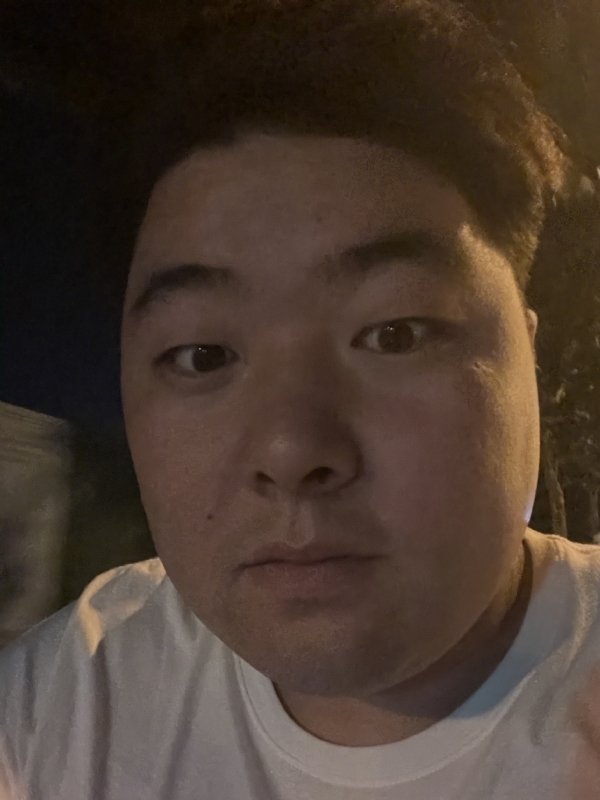 丹尼的第一张照片--赣州相亲服务中心