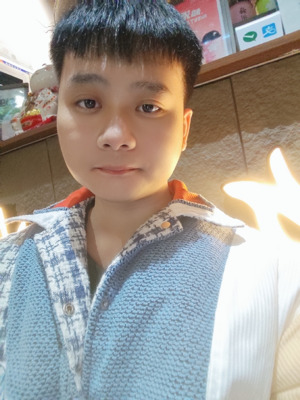 侯侯的第一张照片--赣州相亲服务中心