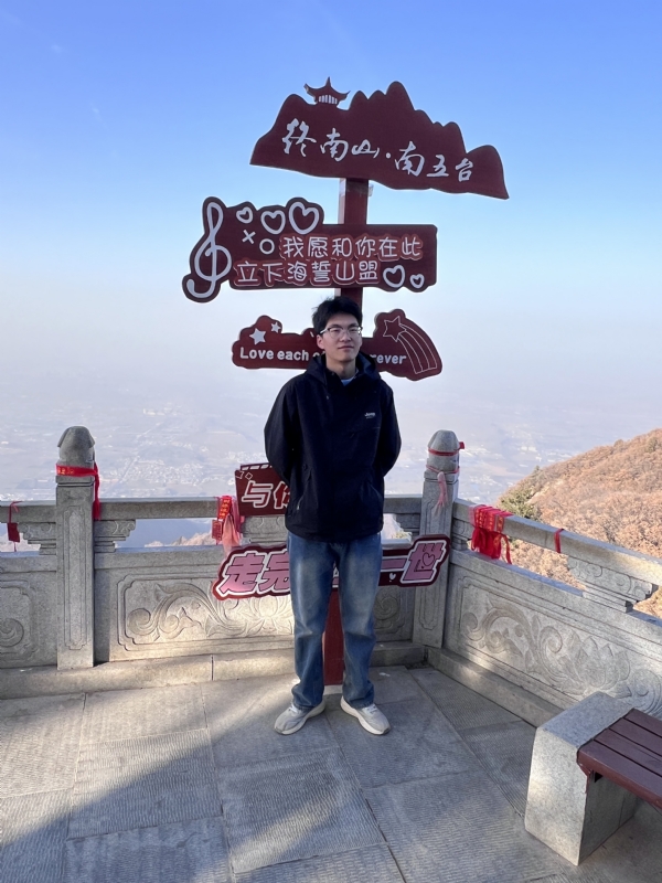 朱起的第二张照片--赣州相亲服务中心