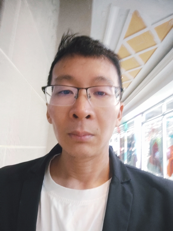 欣欣向荣的第一张照片--赣州相亲服务中心