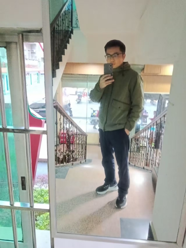 沧海一粟的第六张照片--赣州相亲服务中心