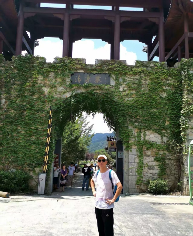 品心人的第一张照片--赣州相亲服务中心