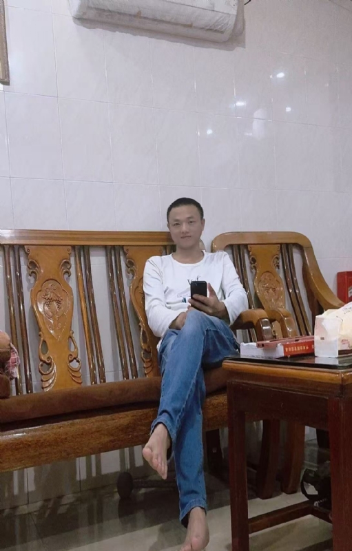 知年的第三张照片--赣州相亲服务中心