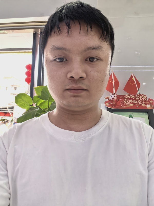 孤单的人生的第一张照片--赣州相亲服务中心