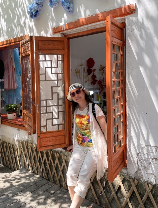 stella的第三张照片--赣州相亲服务中心