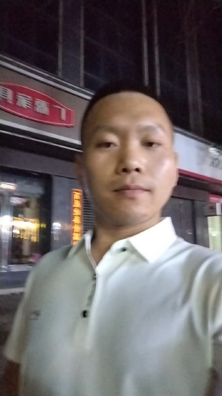 迷途悟人生的第一张照片--赣州相亲服务中心